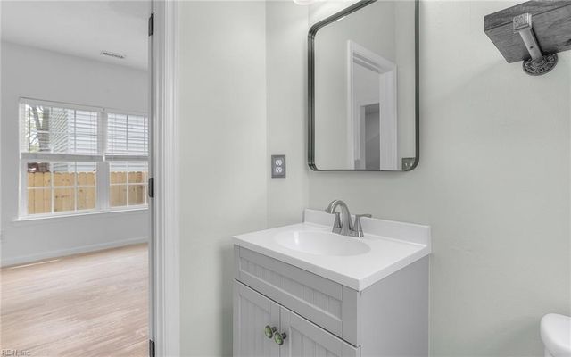 6214 Freeman AVE, Suffolk, VA 23435