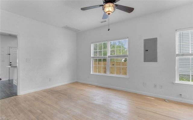 6214 Freeman AVE, Suffolk, VA 23435