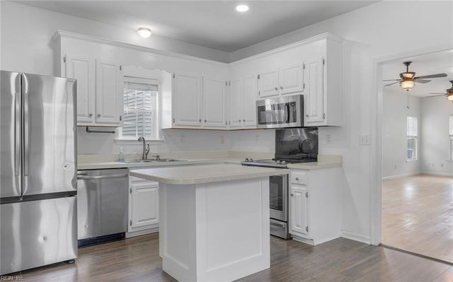 6214 Freeman AVE, Suffolk, VA 23435