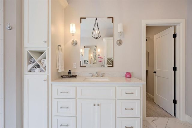1408 Paseo Bridge Court, Edmond, OK 73034