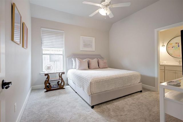 1408 Paseo Bridge Court, Edmond, OK 73034