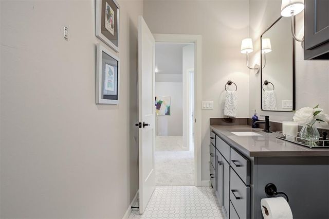 1408 Paseo Bridge Court, Edmond, OK 73034