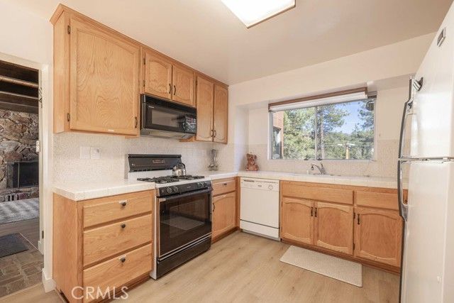 38629 Big Bear Boulevard, Big Bear Lake, CA 92315