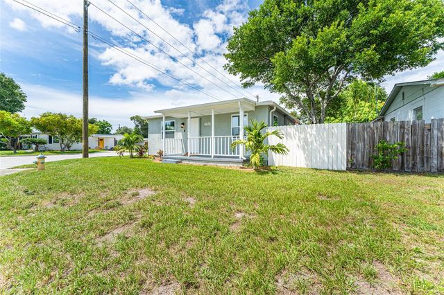 4651 22ND AVENUE N, St Petersburg, FL 33713