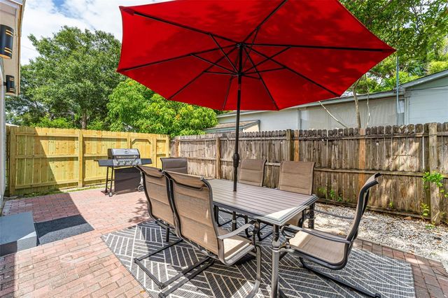 4651 22ND AVENUE N, St Petersburg, FL 33713