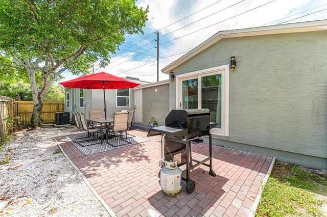 4651 22ND AVENUE N, St Petersburg, FL 33713