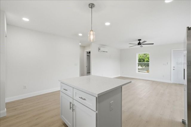 4651 22ND AVENUE N, St Petersburg, FL 33713