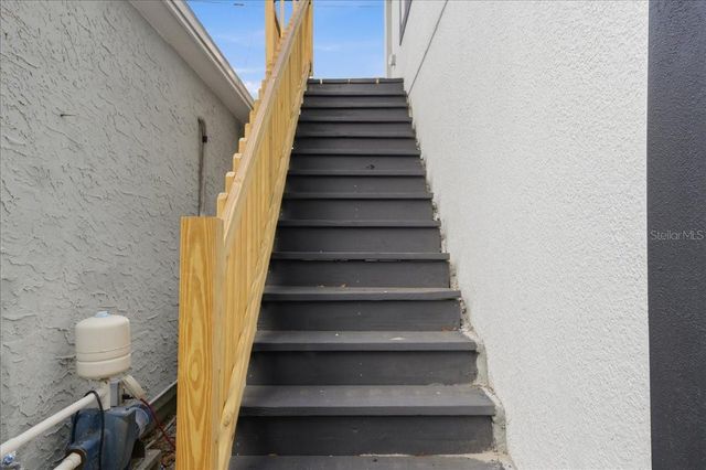 4651 22ND AVENUE N, St Petersburg, FL 33713