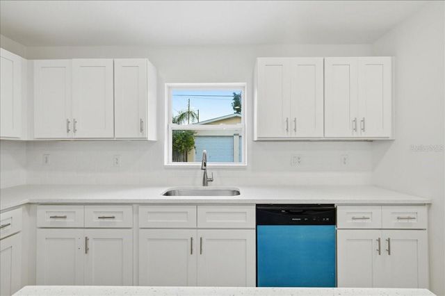 4651 22ND AVENUE N, St Petersburg, FL 33713