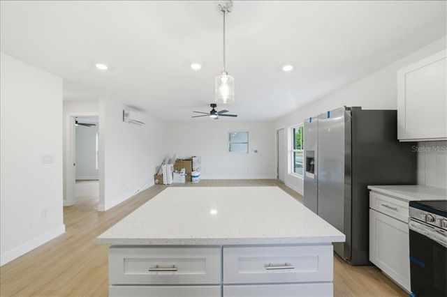 4651 22ND AVENUE N, St Petersburg, FL 33713