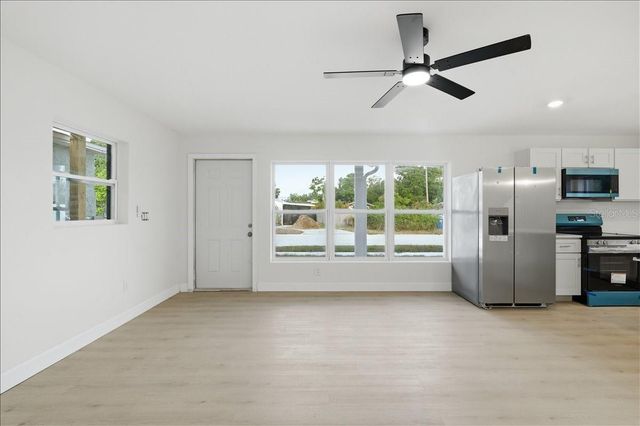 4651 22ND AVENUE N, St Petersburg, FL 33713