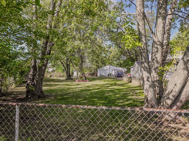 1428 Ardmore Drive, Round Lake Beach, IL 60073