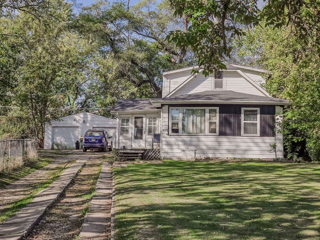 1428 Ardmore Drive, Round Lake Beach, IL 60073