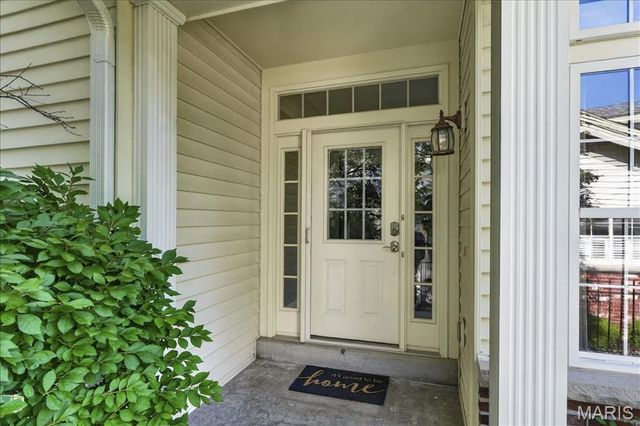 827 Stone Meadow Drive, Chesterfield, MO 63005