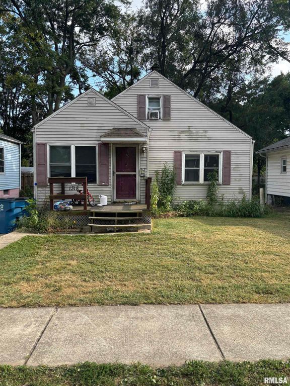 1318 E Lenox Avenue, Springfield, IL 62703