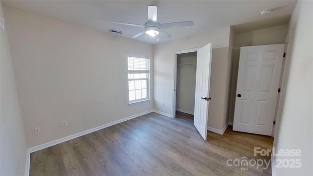 4813 Stowe Derby Drive, Charlotte, NC 28278