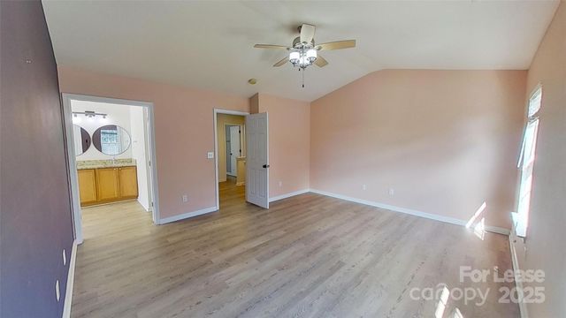 4813 Stowe Derby Drive, Charlotte, NC 28278