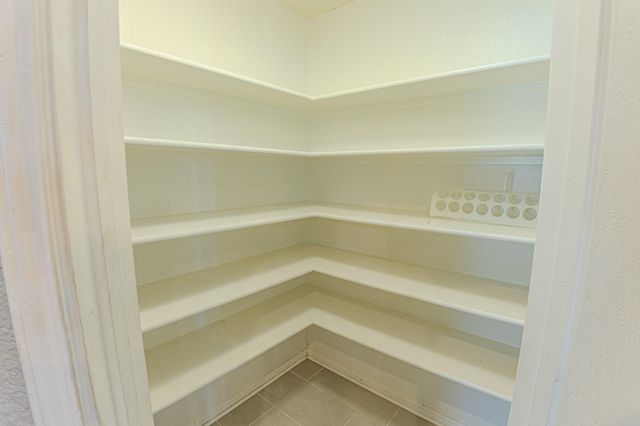 208 Discovery, Kyle, TX 78640