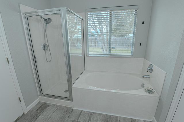 208 Discovery, Kyle, TX 78640