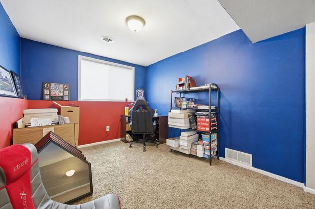 3022 14th Avenue S, Moorhead, MN 56560