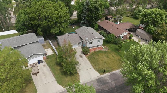 3022 14th Avenue S, Moorhead, MN 56560