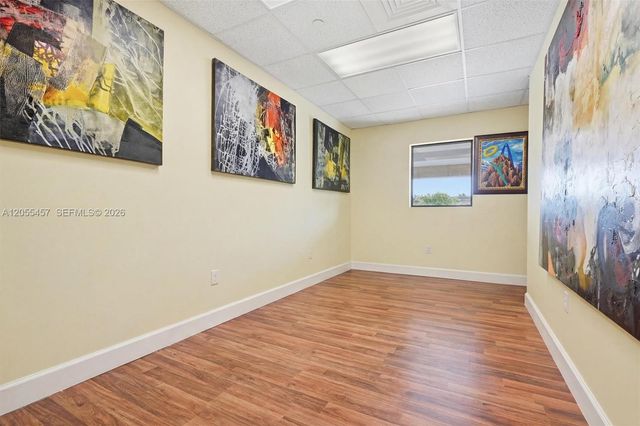8390 SW 72nd Avenue 143, Miami, FL 33143