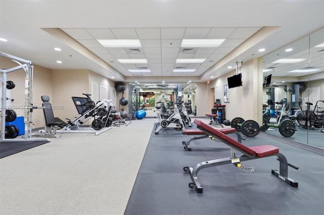 8390 SW 72nd Avenue 143, Miami, FL 33143