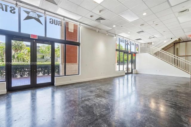 8390 SW 72nd Avenue 143, Miami, FL 33143