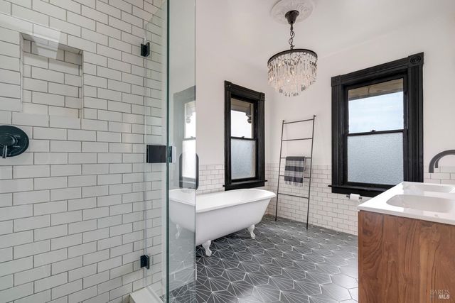 705 Georgia St, Vallejo, CA 94590