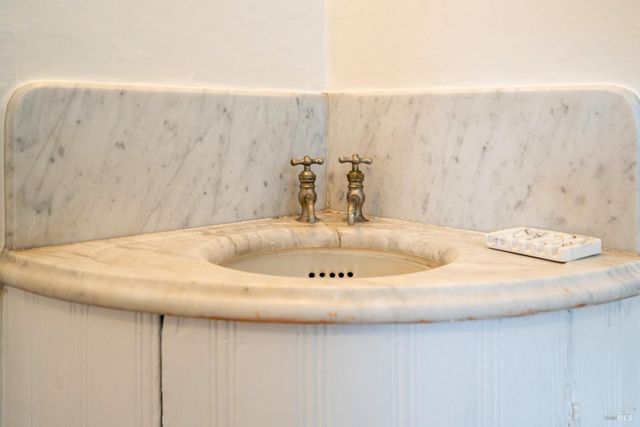 705 Georgia St, Vallejo, CA 94590