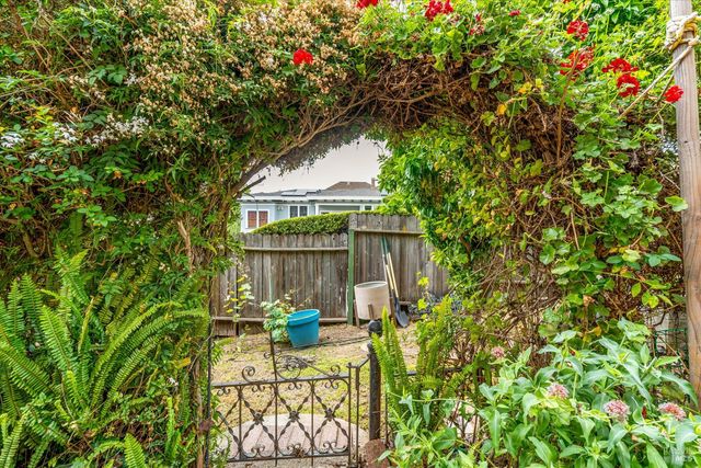 705 Georgia St, Vallejo, CA 94590