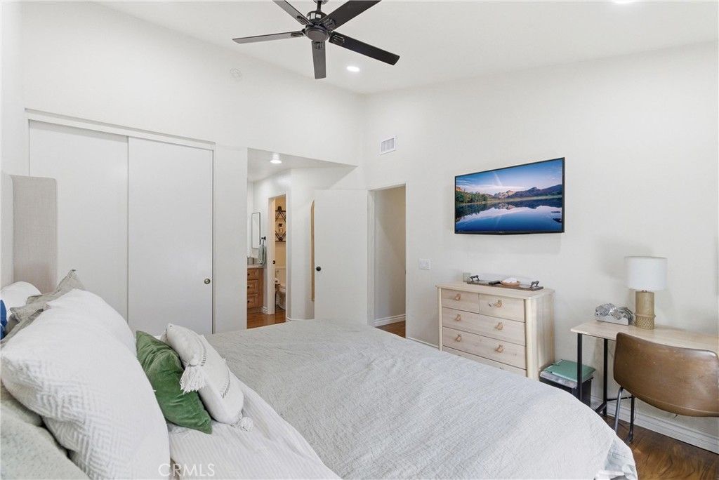 Image 14 of property listing at 5863 Portsmouth Road 240, Yorba Linda, CA 92887