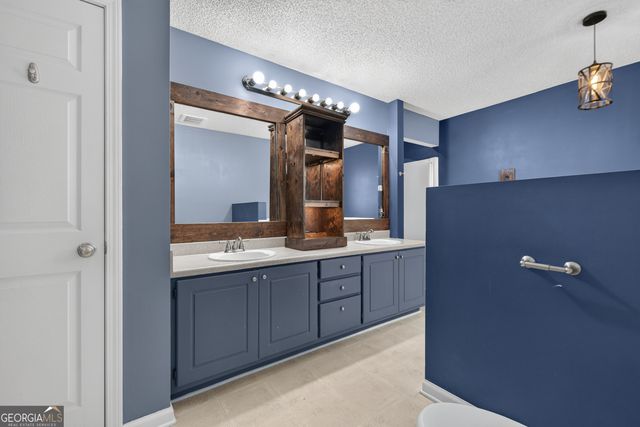 701 Ward Road, Williamson, GA 30292