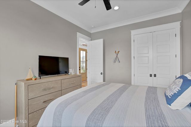 823 Chadwick Shores Drive, Sneads Ferry, NC 28460