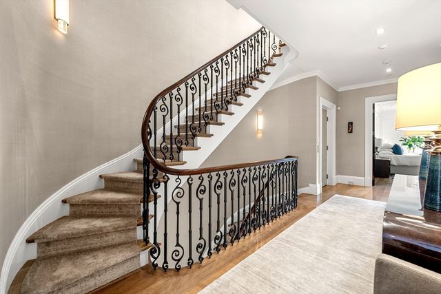 89 Beacon Street PH, Boston, MA 02108