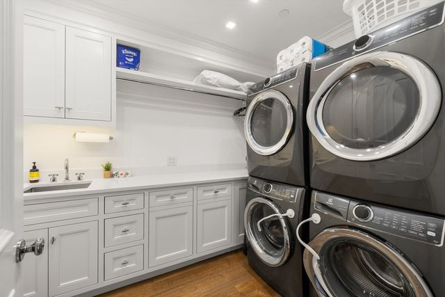 89 Beacon Street PH, Boston, MA 02108