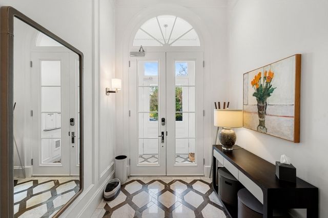 89 Beacon Street PH, Boston, MA 02108