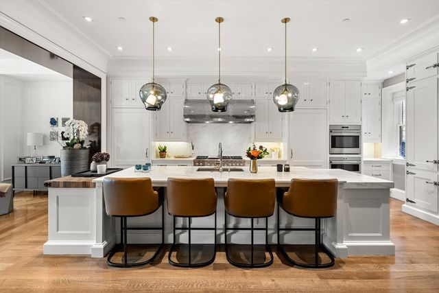 89 Beacon Street PH, Boston, MA 02108