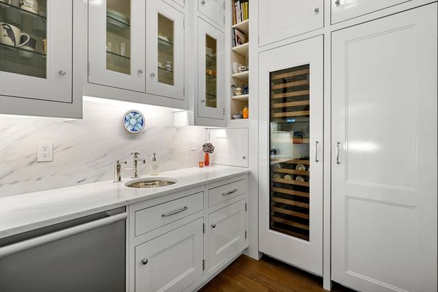 89 Beacon Street PH, Boston, MA 02108