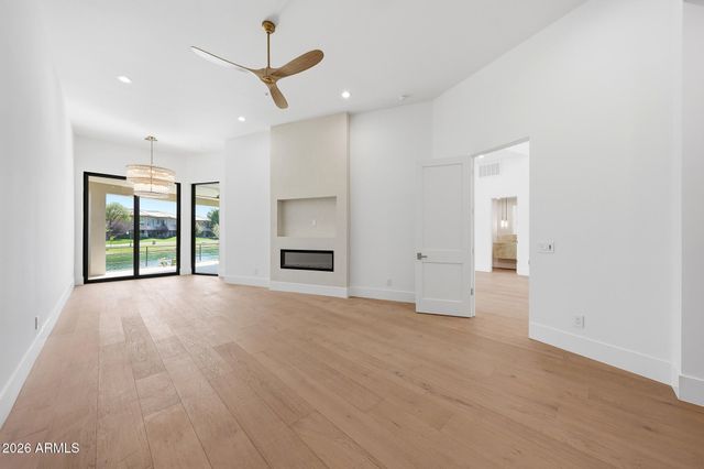 8429 E DEL CAMINO Drive, Scottsdale, AZ 85258