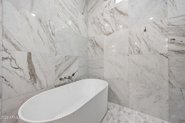 8429 E DEL CAMINO Drive, Scottsdale, AZ 85258