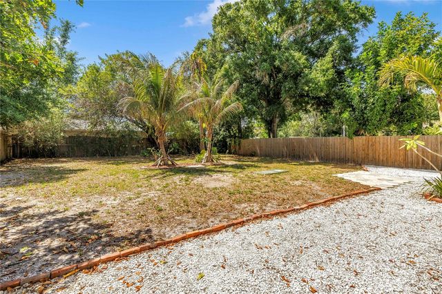 5032 19TH STREET N, St Petersburg, FL 33714