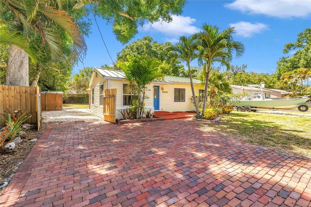 5032 19TH STREET N, St Petersburg, FL 33714