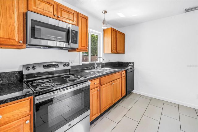 5032 19TH STREET N, St Petersburg, FL 33714