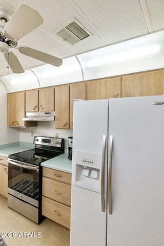9046 E COUNTRY CLUB Drive, Sun Lakes, AZ 85248