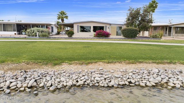 9046 E COUNTRY CLUB Drive, Sun Lakes, AZ 85248