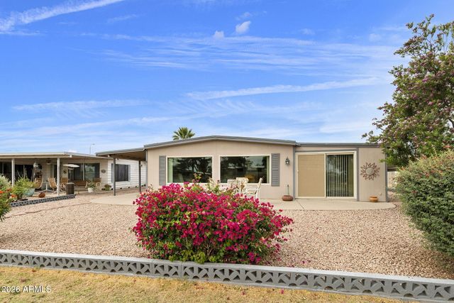 9046 E COUNTRY CLUB Drive, Sun Lakes, AZ 85248