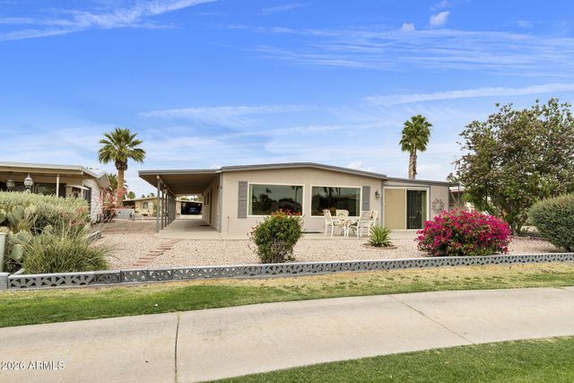 9046 E COUNTRY CLUB Drive, Sun Lakes, AZ 85248