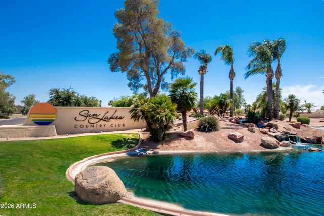 9046 E COUNTRY CLUB Drive, Sun Lakes, AZ 85248