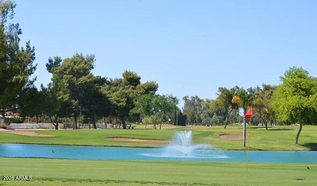 9046 E COUNTRY CLUB Drive, Sun Lakes, AZ 85248